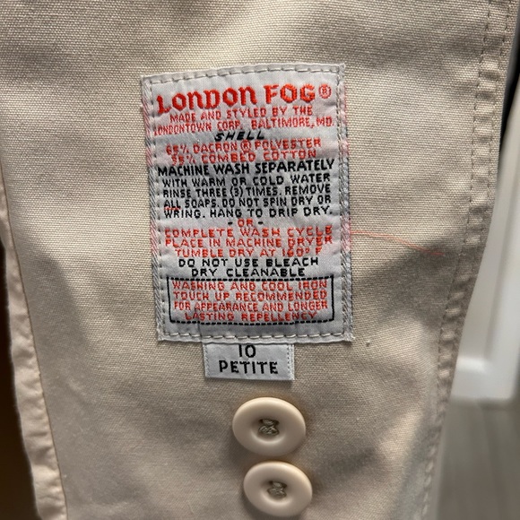 London Fog Vintage rain/trench coat Petite size 10 - Picture 5 of 7